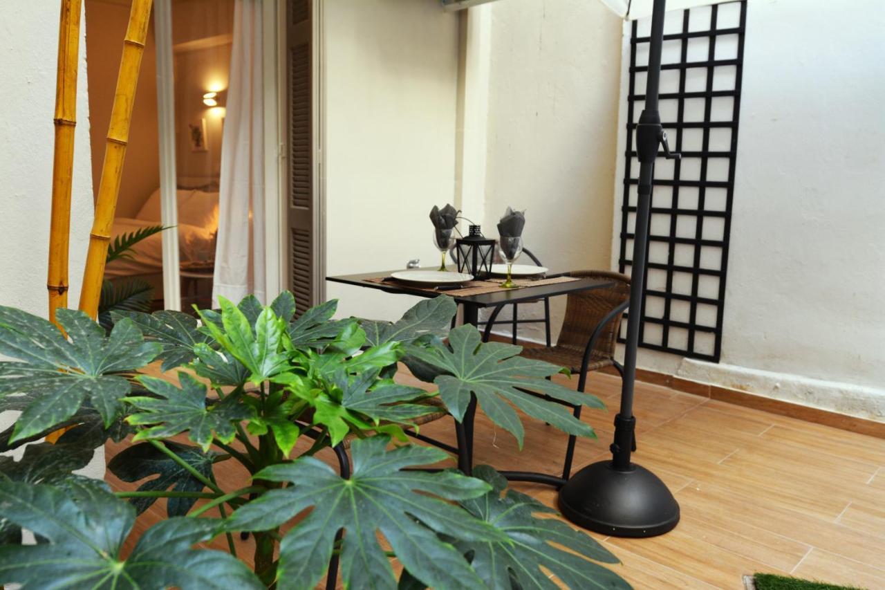 Studio Posh With Garden In Kolonaki Атина Екстериор снимка