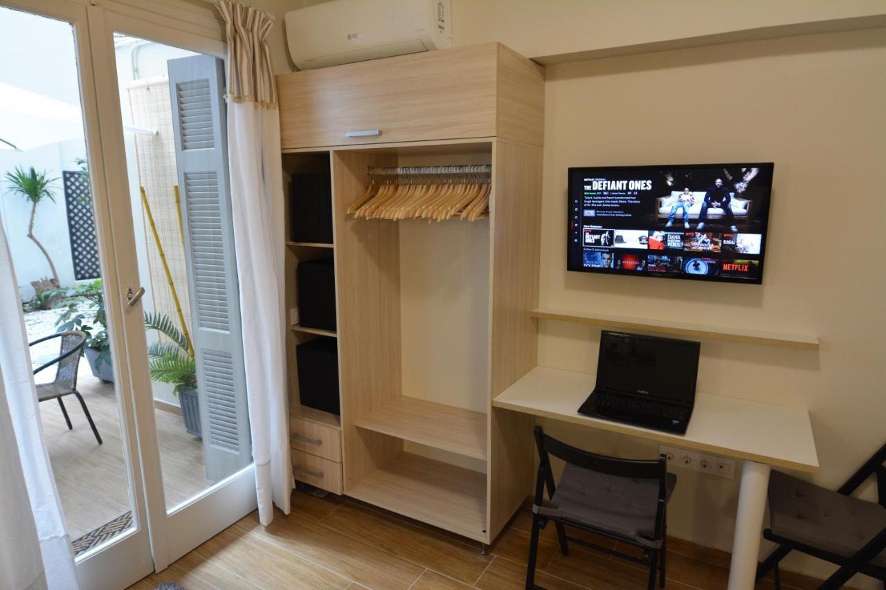 Studio Posh With Garden In Kolonaki Атина Екстериор снимка